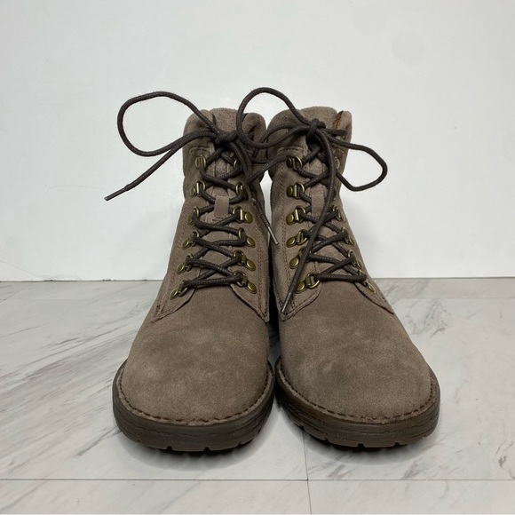 New! Born Codi Gray Suede Lace Up Boot 8 1/2 M - Picture 2 of 14